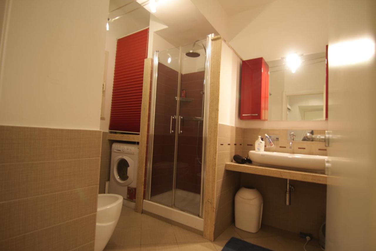 Casa Cavallotti - Modern Apartment Between Train Station And Port Чивитавекия Екстериор снимка