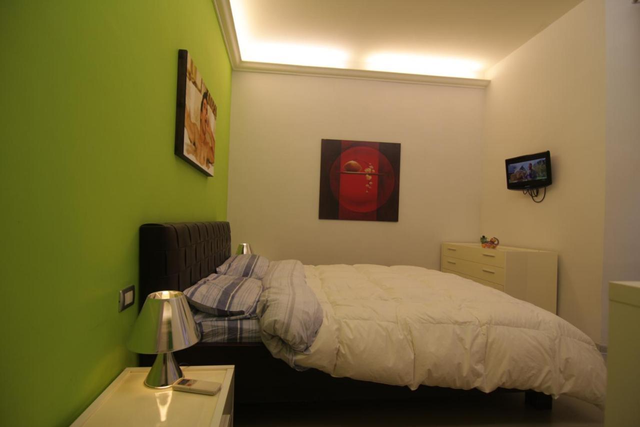 Casa Cavallotti - Modern Apartment Between Train Station And Port Чивитавекия Екстериор снимка