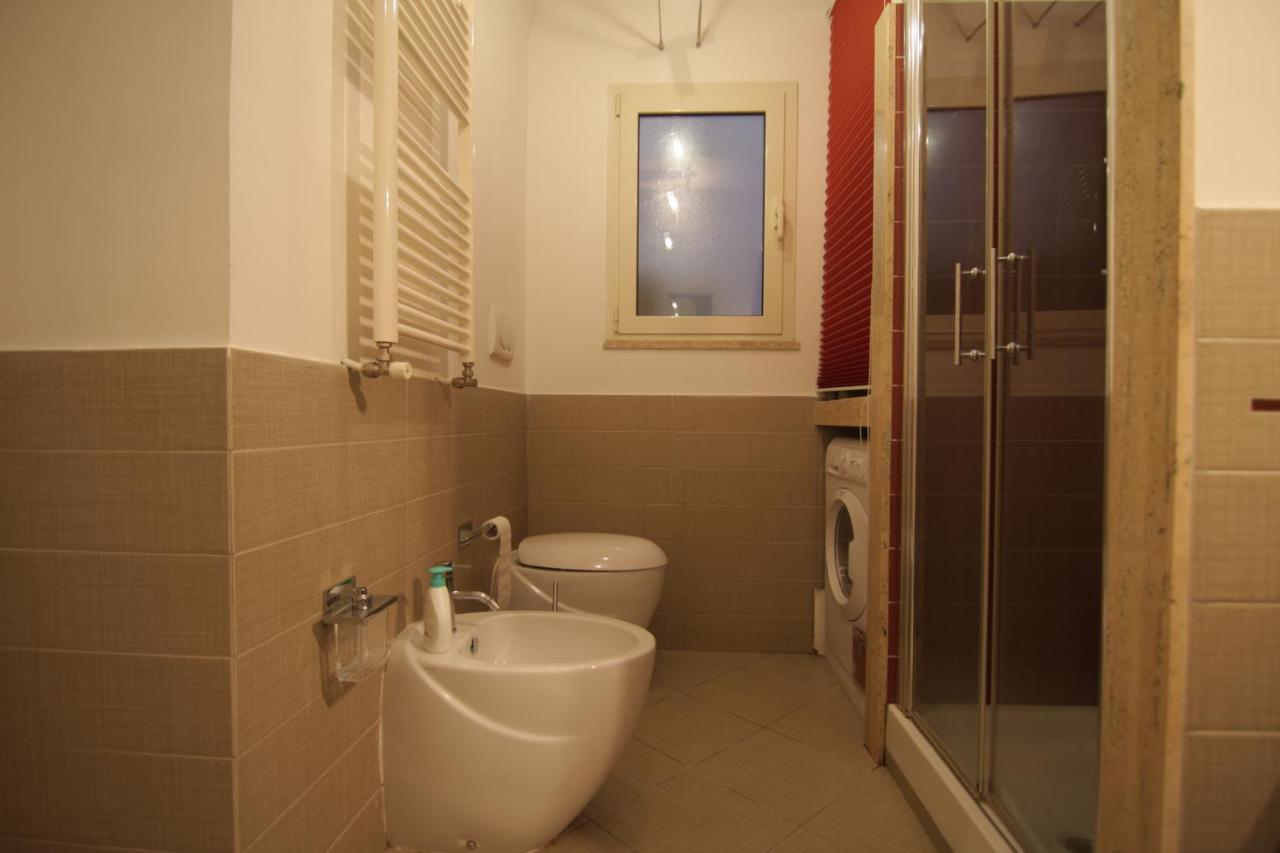 Casa Cavallotti - Modern Apartment Between Train Station And Port Чивитавекия Екстериор снимка